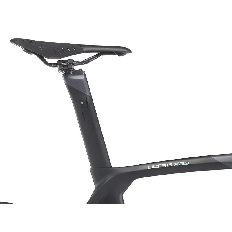 Bianchi Oltre Xr3 Disc DI2 12V 2022 4 Bianchi Oltre Xr3 Disc DI2 12V 2022 – Image 4