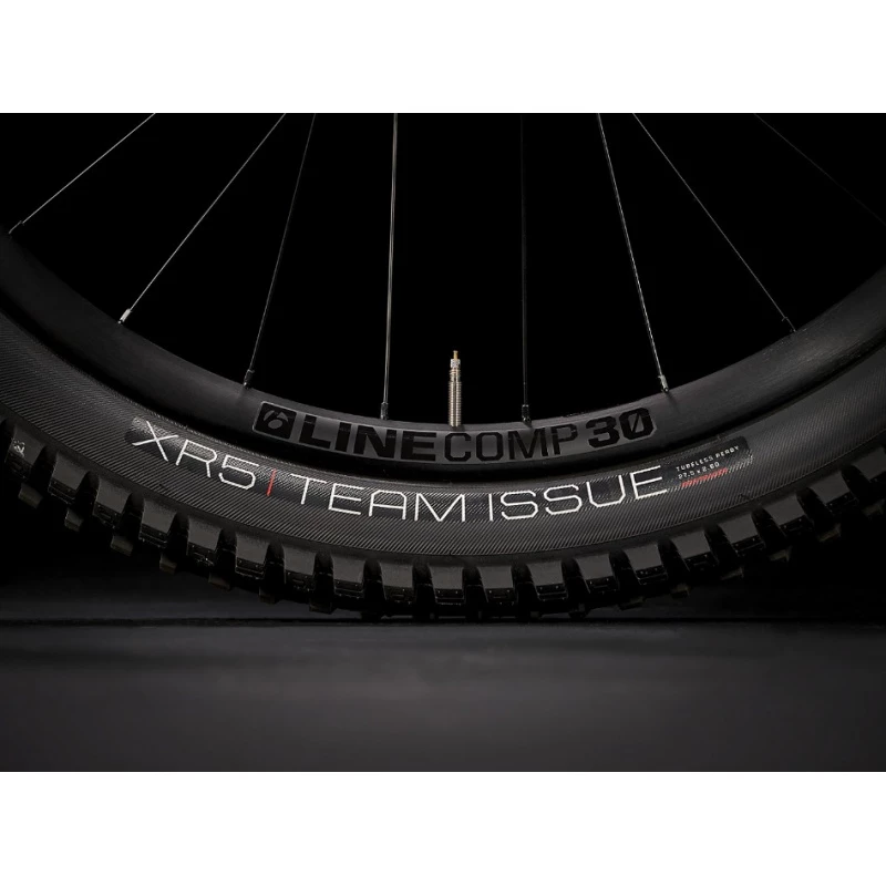 Trek SLASH 9.7 2023 4 Trek SLASH 9.7 2023 – Image 4